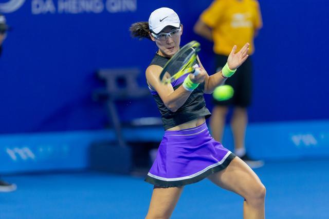 防守下显得 防守下显得